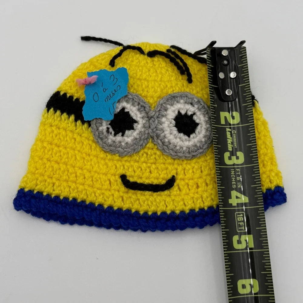 Handmade‎ Crochet Baby Minion Beanie Hat and Booties Set Yellow Blue 0-3 Months